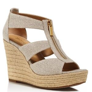 Michael Kors Damita Wedge Espadrille Sandal Size 10M Natural Beige Tan Gold Zip